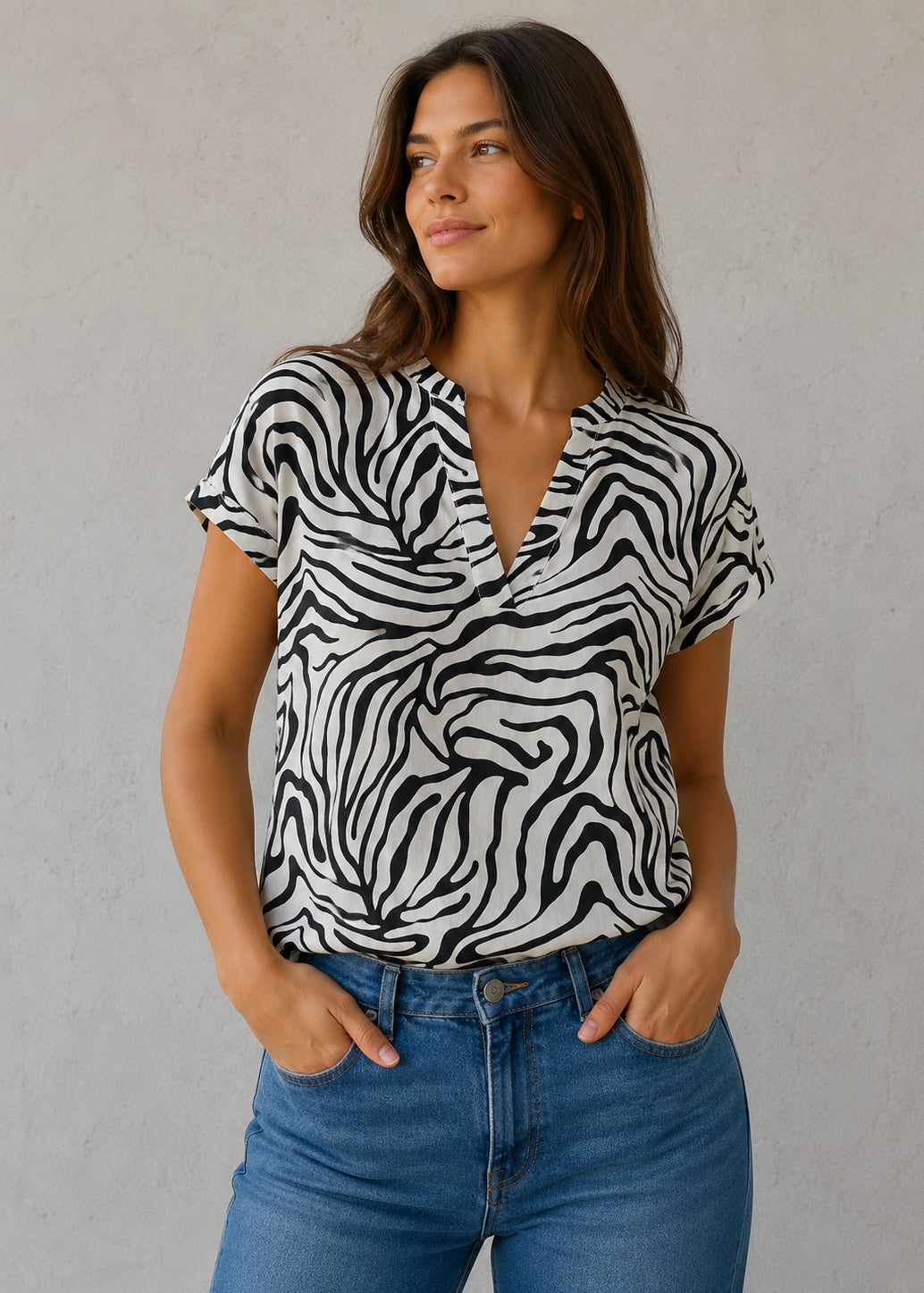 Blusa Falakka 2, svørt/hvít
