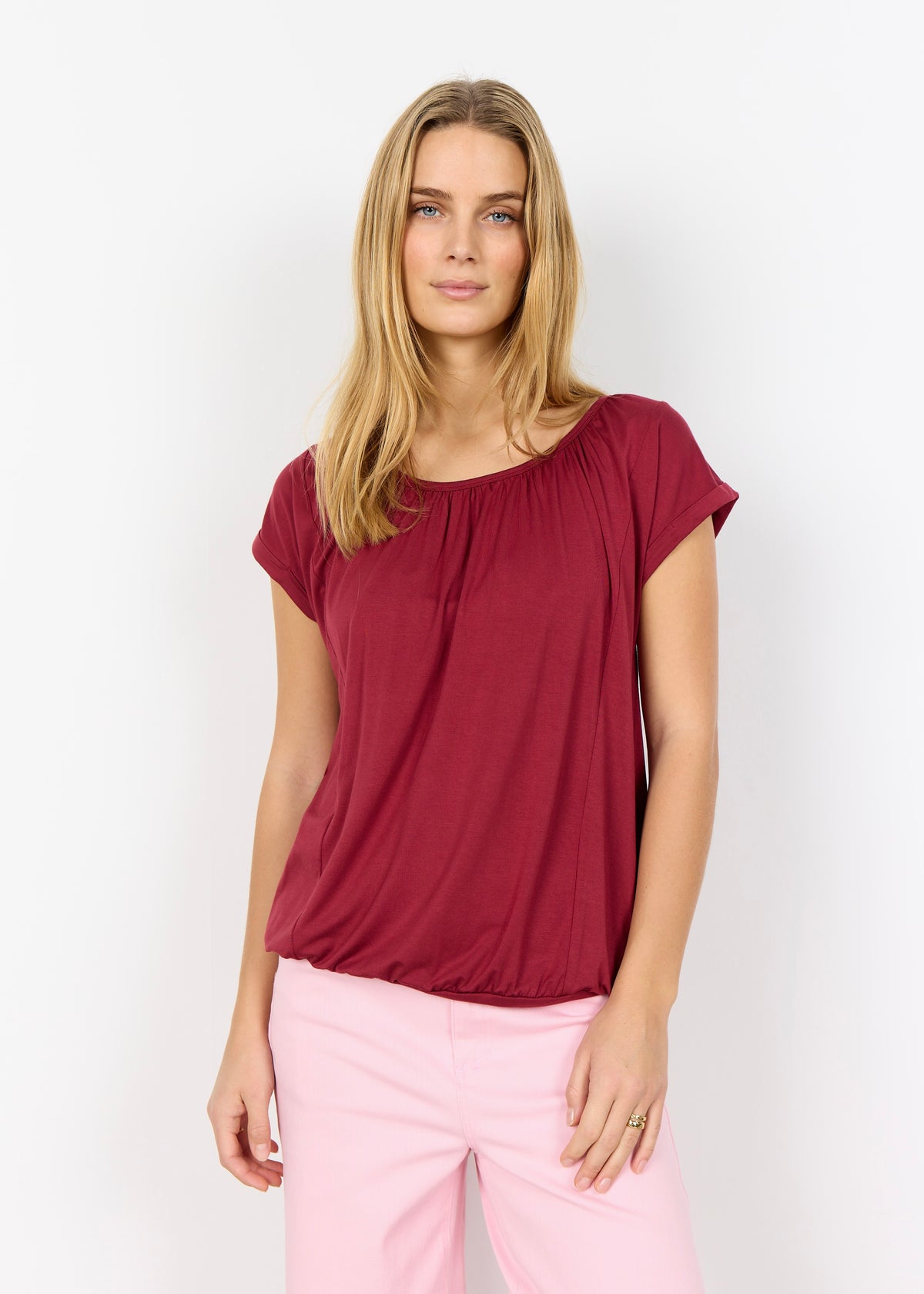 Blusa Marica 4, myrkareyð