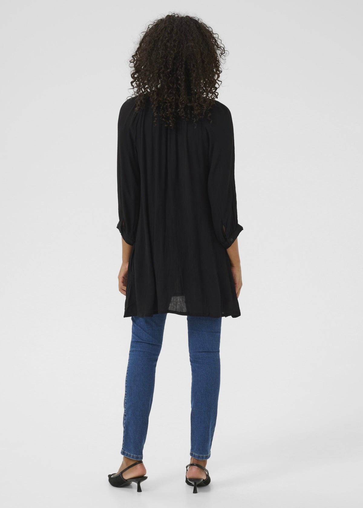 Tunika Amber v/rundum hálsi, myrkablá