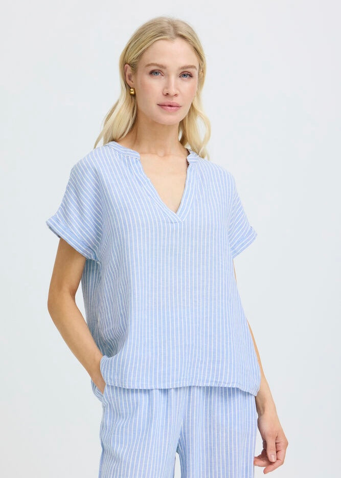 Blusa Falakka 2, ljósablá