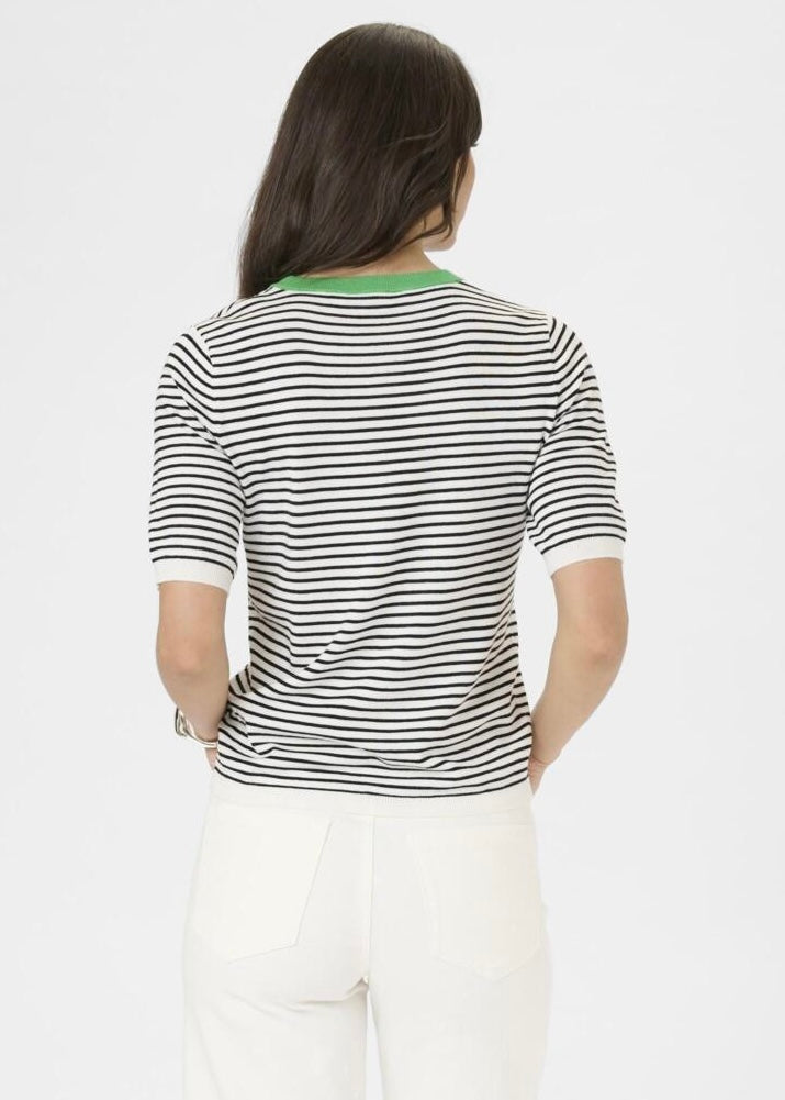 Blusa Lizza, grønan háls