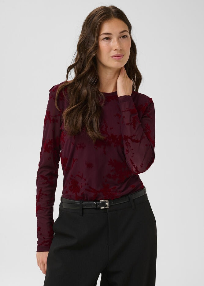 Blusa Aliba, myrkareyð